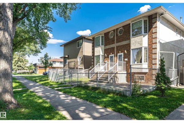 Kitchen - 12241 93 St Nw, Edmonton, AB T5G1G2 Photo 3