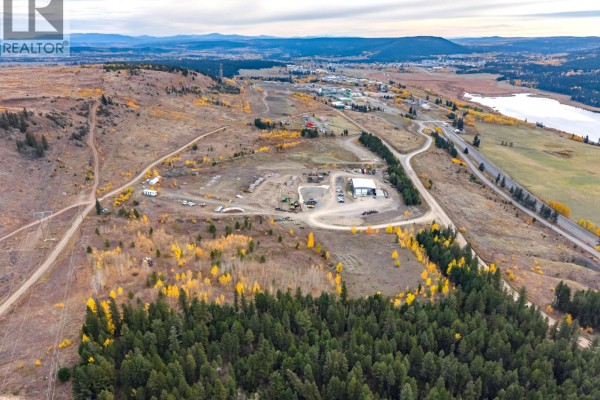 1225 Exeter Mckinley Road, 100 Mile House, BC V0K2E0 Photo 3