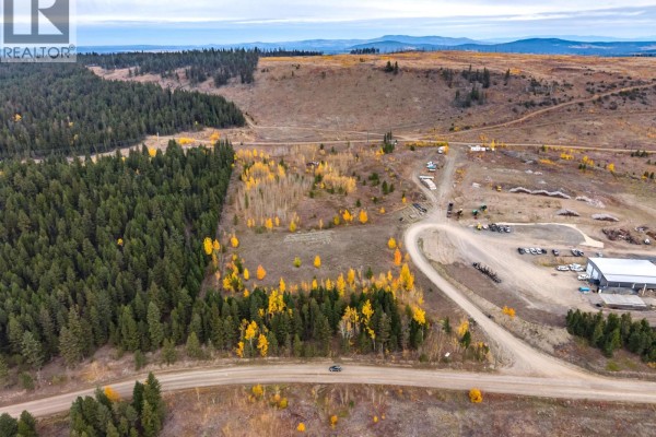 1225 Exeter Mckinley Road, 100 Mile House, BC V0K2E0 Photo 5