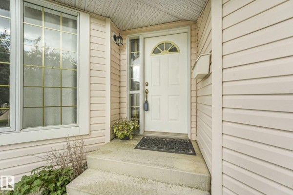 1225 Kane Wd Nw, Edmonton, AB, photo 2