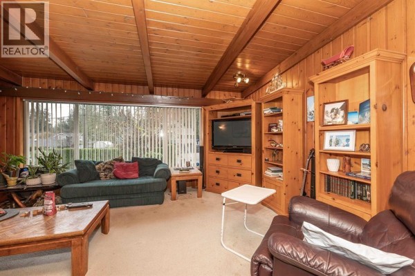 12250 Skillen Street, Maple Ridge, BC, photo 3