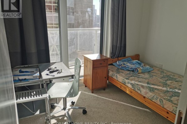 1226 - 230 Simcoe Street, Toronto, ON, photo 2