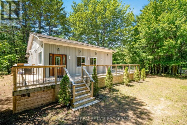 Bedroom - 1226 Baseline Road, Gravenhurst, ON P0E1N0 Photo 4