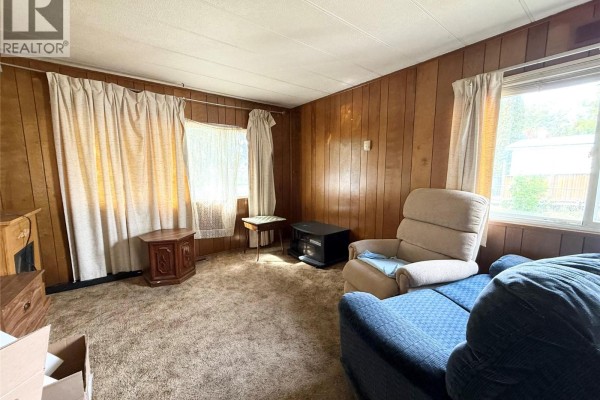 Living room - 1226 Houston Street, Merritt, BC V1K1E1 Photo 5
