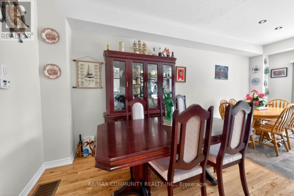 1228 Peelar Crescent, Innisfil, ON, photo 2