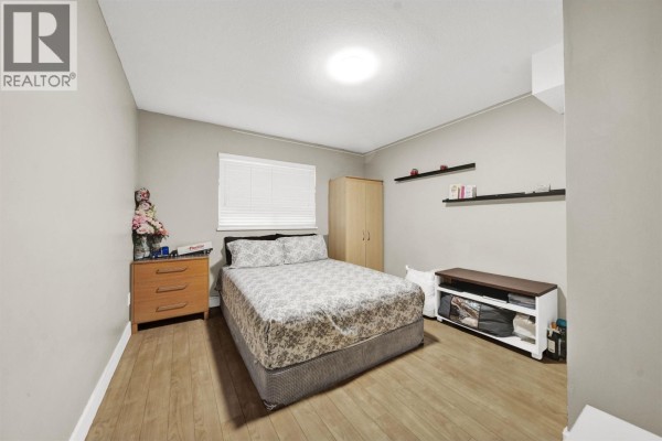 12288 233 Street, Maple Ridge, BC V2X0R9 Photo 4
