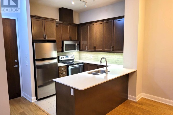 123 - 2480 Prince Michael Drive, Oakville