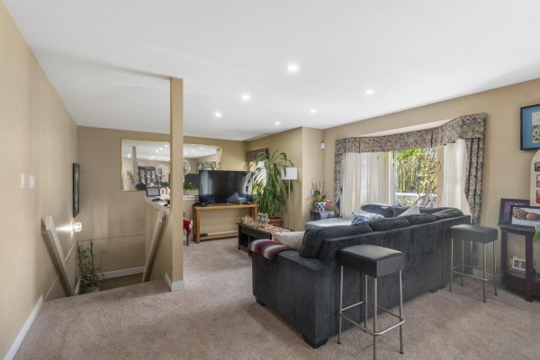 123 6841 138 Street, Surrey, BC V3W0A7 Photo 4