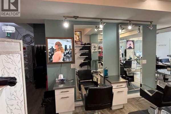 123 Anywhere Avenue Nw, Calgary, AB T2K6J5 Photo 5