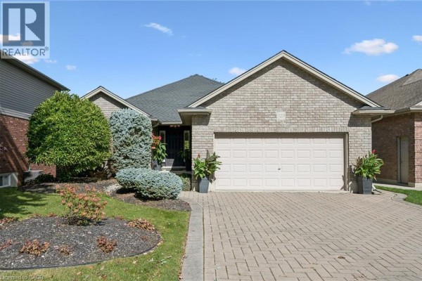 4pc Bathroom - 123 Cardinal Drive, Woodstock, ON N4T0A1 Photo 2