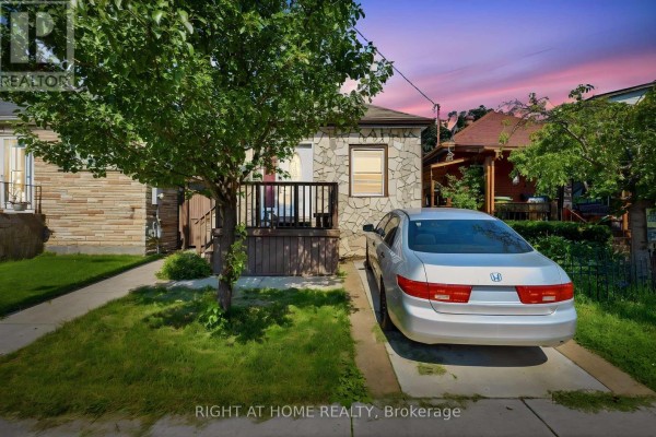 123 Crosthwaite Avenue N, Hamilton, ON, photo 2