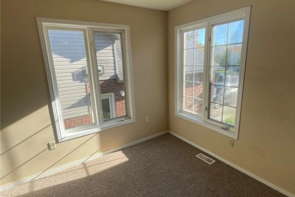 Primary Bedroom - 123 Elmira Road N Unit# Upper, Guelph, ON N1K1Z1 Photo 4