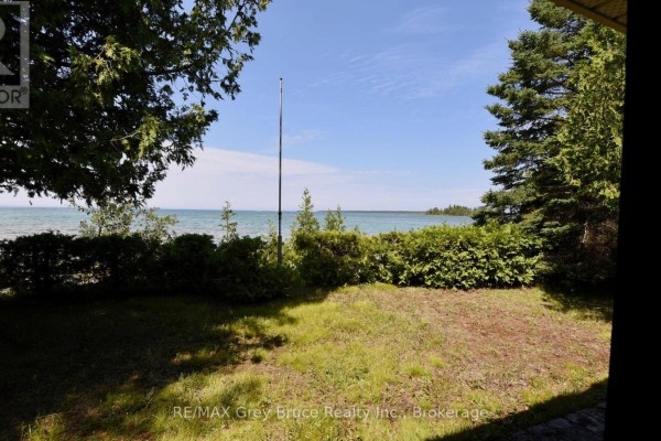 Bedroom - 123 Fowlie Road, Northern Bruce Peninsula, ON N0H1W0 Photo 4
