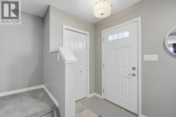 2pc Bathroom - 123 Hinshaw Drive, Sylvan Lake, AB T4S2P1 Photo 2