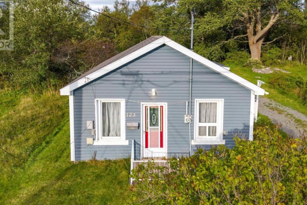123 Lake Road, Glace Bay, NS, photo 2