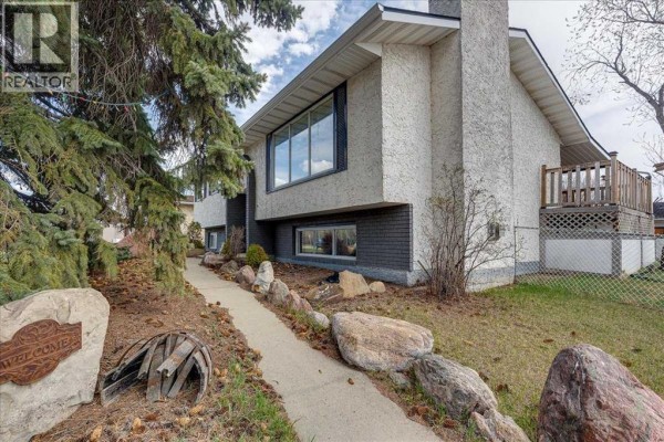 123 Nolan Street, Red Deer, AB, photo 3