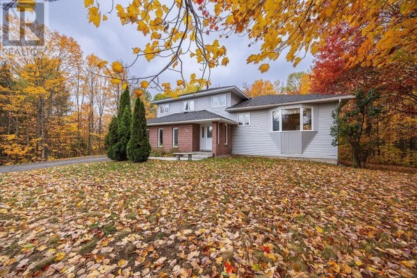 123 Palomino Dr, Sault Ste  Marie