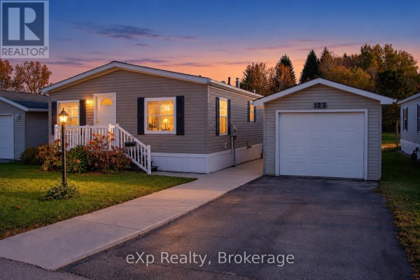 Mobile for sale at 123 Rosewood Drive, Georgian Bluffs, ON - MLS® vUKxrm