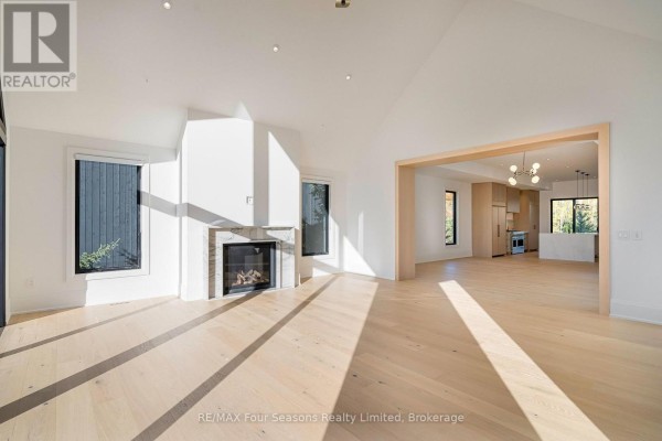 123 Salzburg Place, Blue Mountains, ON L9Y0S2 Photo 5