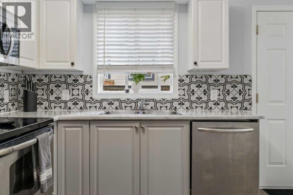 Recreational, Games room - 123 Stonemere Place, Chestermere, AB T1X1N1 Photo 4
