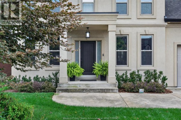 1230 Maple Avenue, Lasalle, ON, photo 2