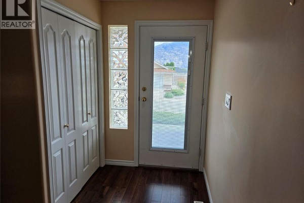 3pc Bathroom - 12300 Pinehurst Place Unit# 2, Osoyoos, BC V0H1V4 Photo 5