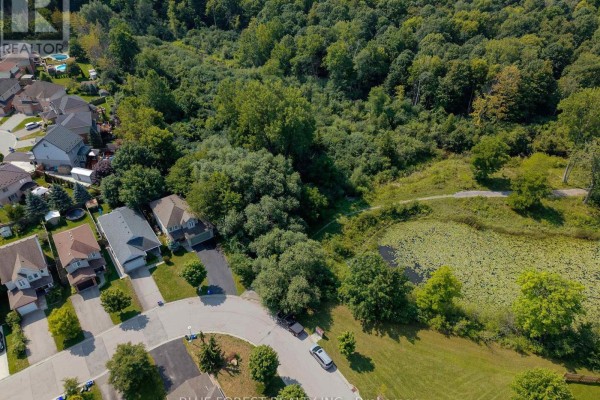 1233 Crosscreek Crescent, London East, ON, photo 2