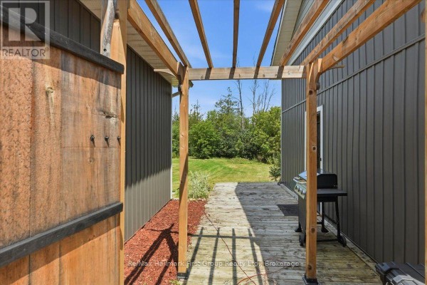 Deck with pergola and grill - 1233 Lazier Road Tyendinaga