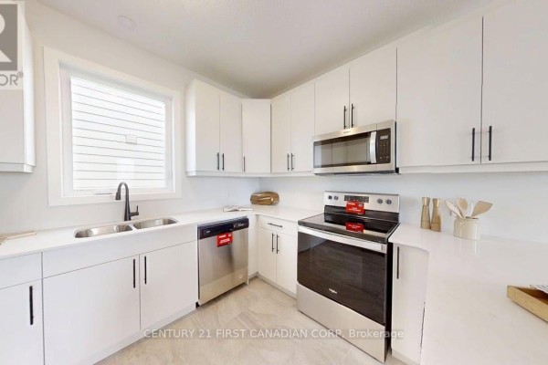 1233 Tulloch Avenue, London South, ON N6M0L8 Photo 4