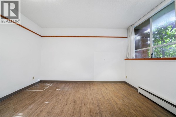1233 W 7th Avenue, Vancouver, BC V6H1B7 Photo 4