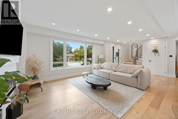 Dining room - 12333 Ninth Line, Whitchurch Stouffville, ON L4A1C2 Photo 5