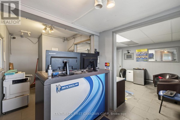 12353 Ridge Line, Chatham Kent, ON N0P2C0 Photo 4