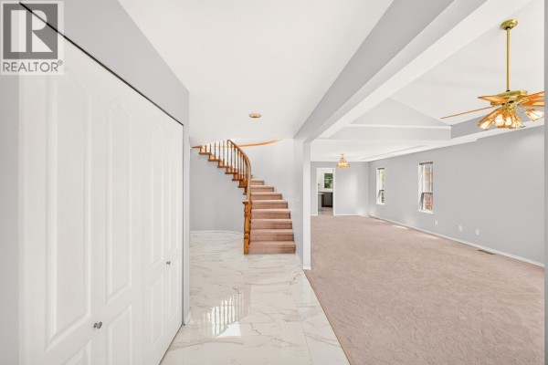 1237 Durant Drive, Coquitlam, BC V3B6Y4 Photo 2