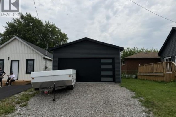 1239 Dunsmure Road, Hamilton, ON, photo 3