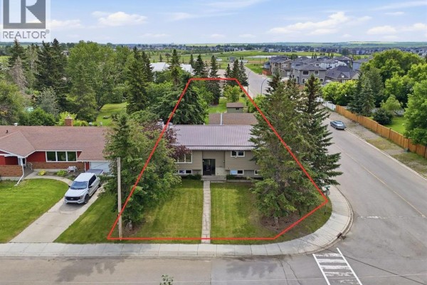 1239 Idaho Street, Carstairs, AB, photo 2
