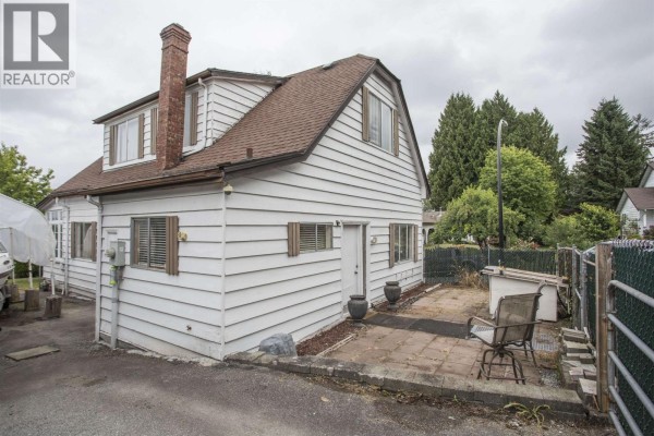 12393 Gray Street, Maple Ridge, BC V2X5V1 Photo 4