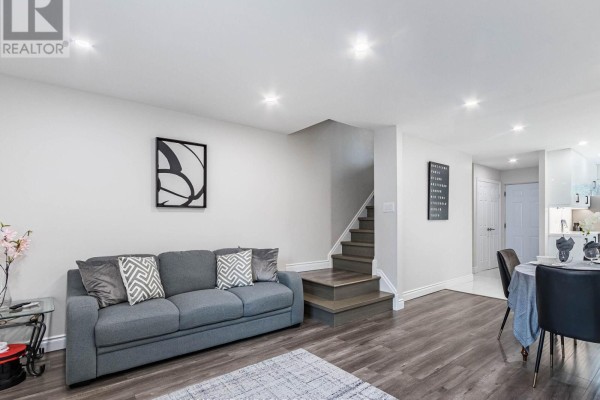 124 - 180 Mississauga Valley Boulevard, Mississauga, ON L5A3M2 Photo 5