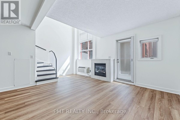 124 - 21 Earl Street, Toronto, ON M4Y3C8 Photo 2