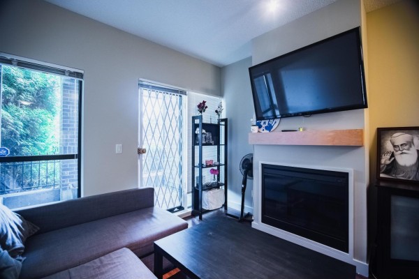 124 10838 City Parkway, Surrey, BC, photo 3