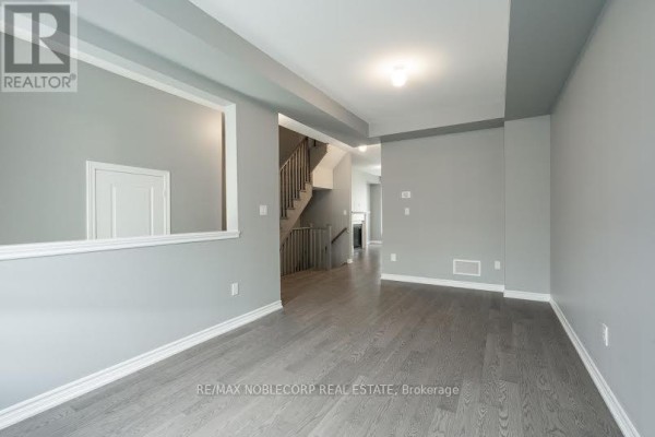 Family room - 124 Allegranza Avenue, Vaughan, ON L4H4S3 Photo 5