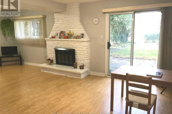 Dining room - 124 Angus Drive, Toronto, ON M2J2X1 Photo 4
