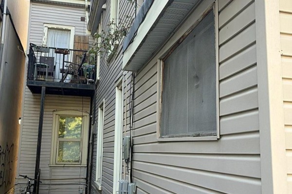 124 Baldwin Street, Toronto, ON M5T1L6 Photo 4