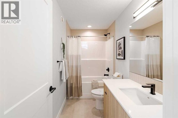 3pc Bathroom - 124 Belmont Place Sw, Calgary, AB T2X6C8 Photo 4