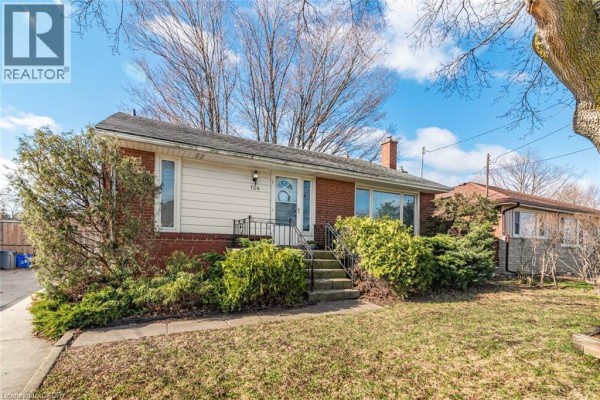 124 Broker Drive, Hamilton, ON, photo 3