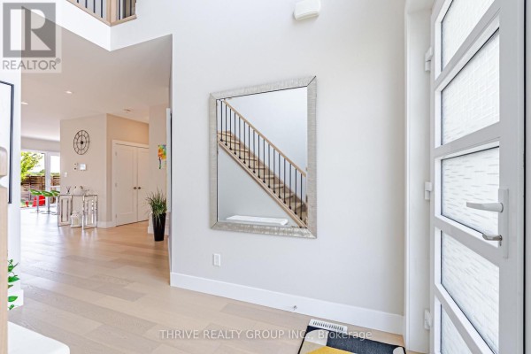 Great room - 124 Crestview Drive, Middlesex Centre, ON N0L1R0 Photo 3