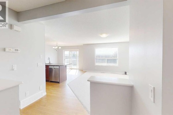 Bedroom - 124 Everglen Way Sw, Calgary, AB T2Y5G2 Photo 5