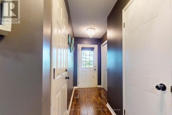 Primary Bedroom - 124 Gosling Gardens, Guelph, ON N1G5K6 Photo 4