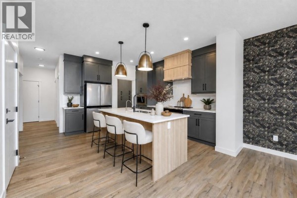 Kitchen - 124 Heritage Boulevard, Cochrane, AB T4C3G8 Photo 4