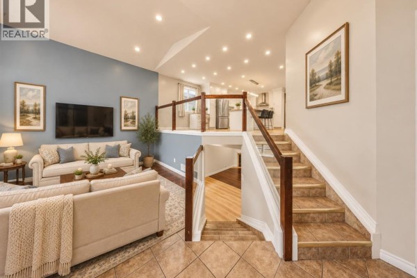 Bath (# pieces 1-6) - 124 Higgins Crescent, Amherstburg, ON N9V4C6 Photo 4