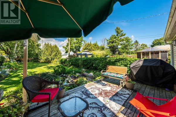 Living room - 124 John Street, Gananoque, ON K7G1A5 Photo 4